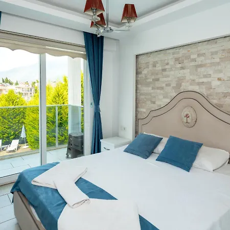 Ege: Your Ultimate Escape In Oludeniz With A Private Pool, Surrounded By Nature With Pool And Garden In Oludeniz, Babadag Сasa de vacaciones