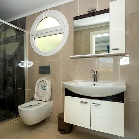 Ege: Your Ultimate Escape In Oludeniz With A Private Pool, Surrounded By Nature With Pool And Garden In Oludeniz, Babadag